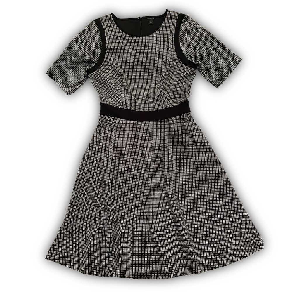 *Like New!* Ann Taylor Size 0 Black White Houndstooth Fit & Flare Ponte Knit